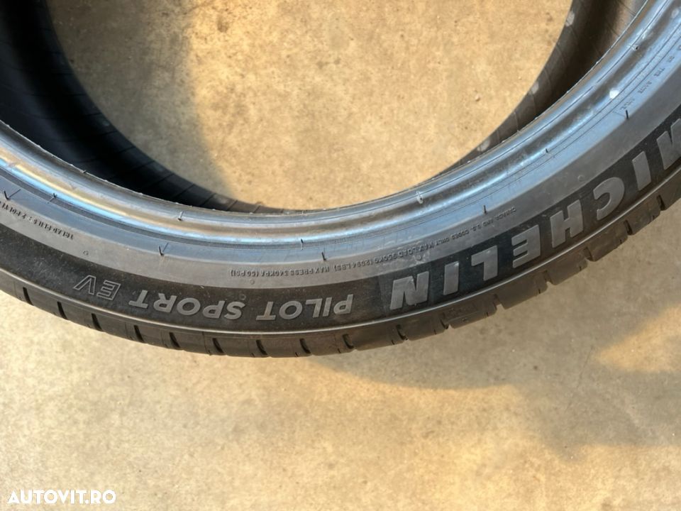 vând anvelope 265/40/22 Michelin de vară noi - 8