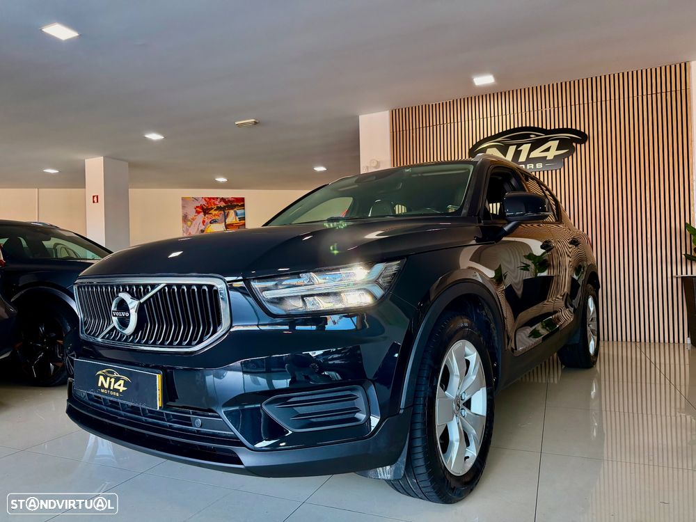 Volvo XC 40 2.0 D3 Momentum Plus - 25