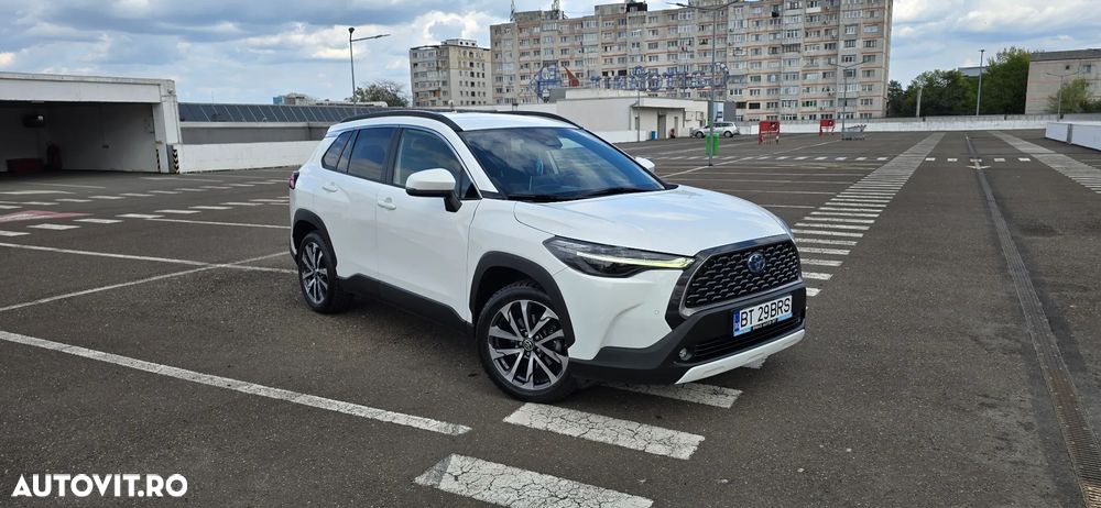 Toyota C-HR 1.8 Hybrid Team Deutschland - 39