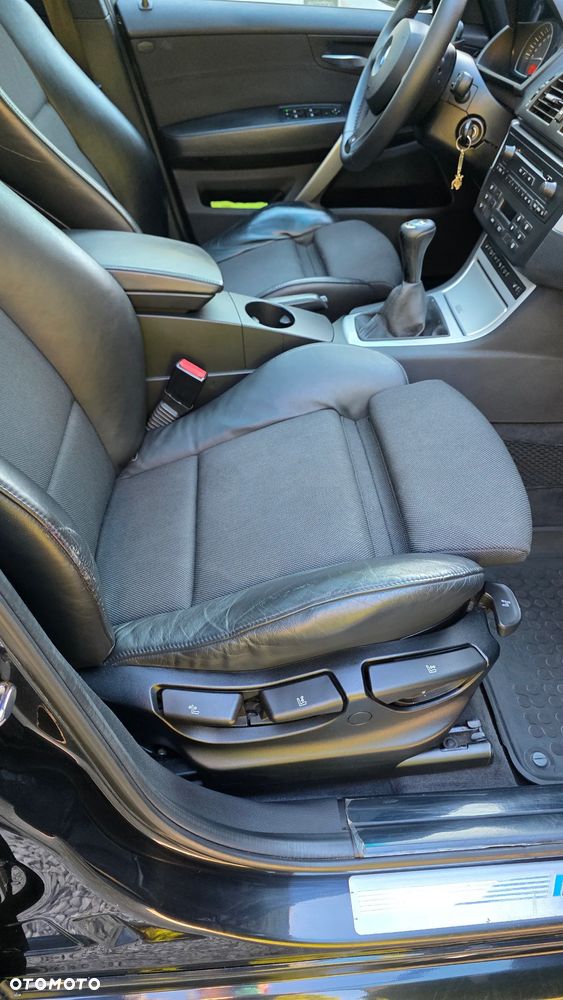 BMW X3 xDrive20d - 21