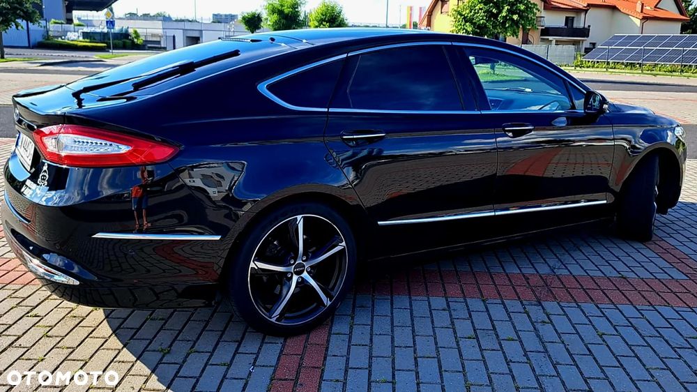 Ford Mondeo 2.0 TDCi Titanium PowerShift - 11