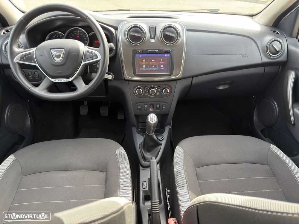 Dacia Sandero 0.9 TCe Stepway - 4