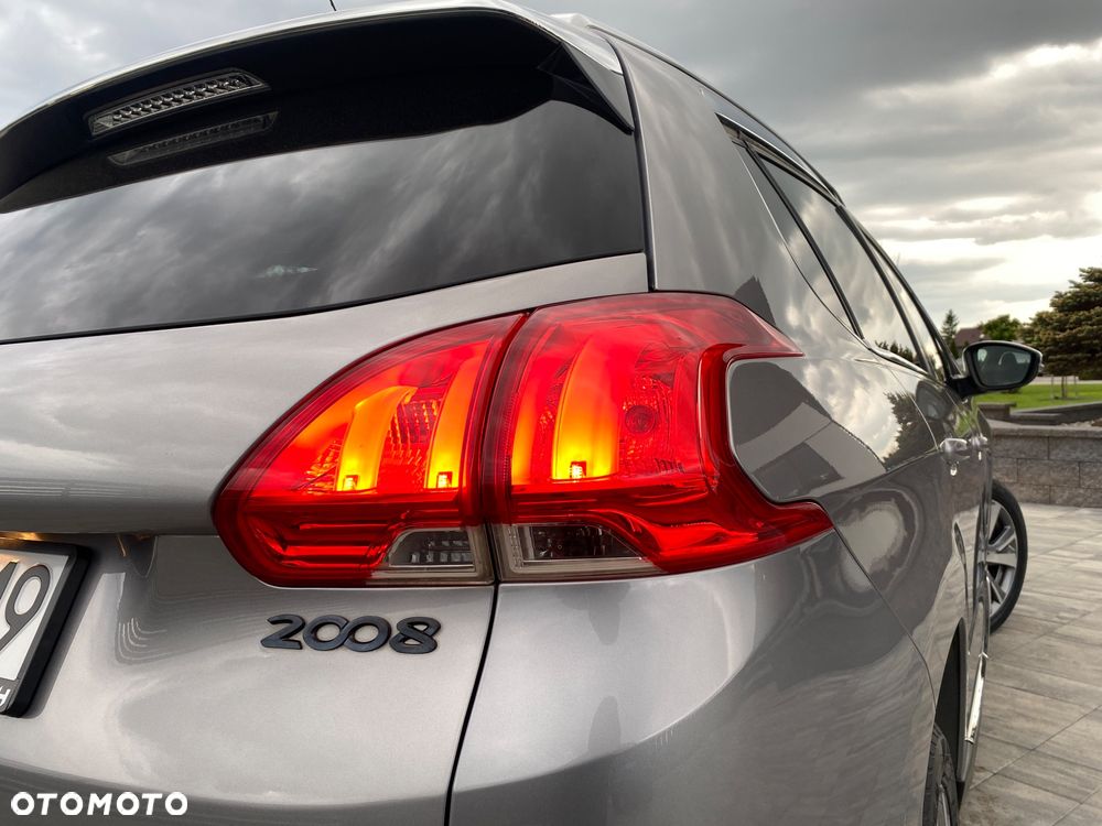 Peugeot 2008 1.2 Pure Tech GPF Crossway S&S - 29
