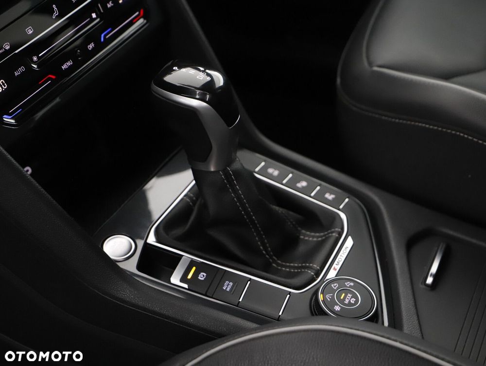 Volkswagen Tiguan 2.0 TDI SCR 4Mot R-Line DSG - 14