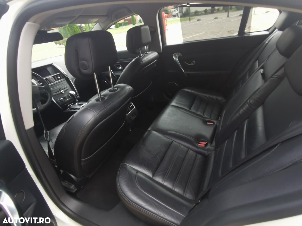 Renault Latitude 2.0 dCi Initiale Aut. - 14