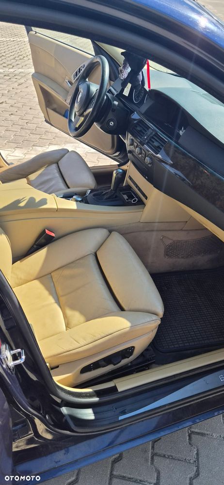 BMW Seria 5 - 22