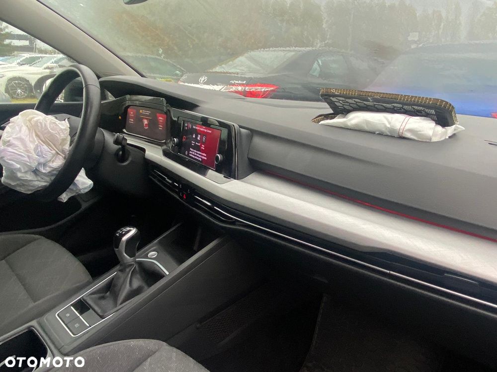 Volkswagen Golf - 23