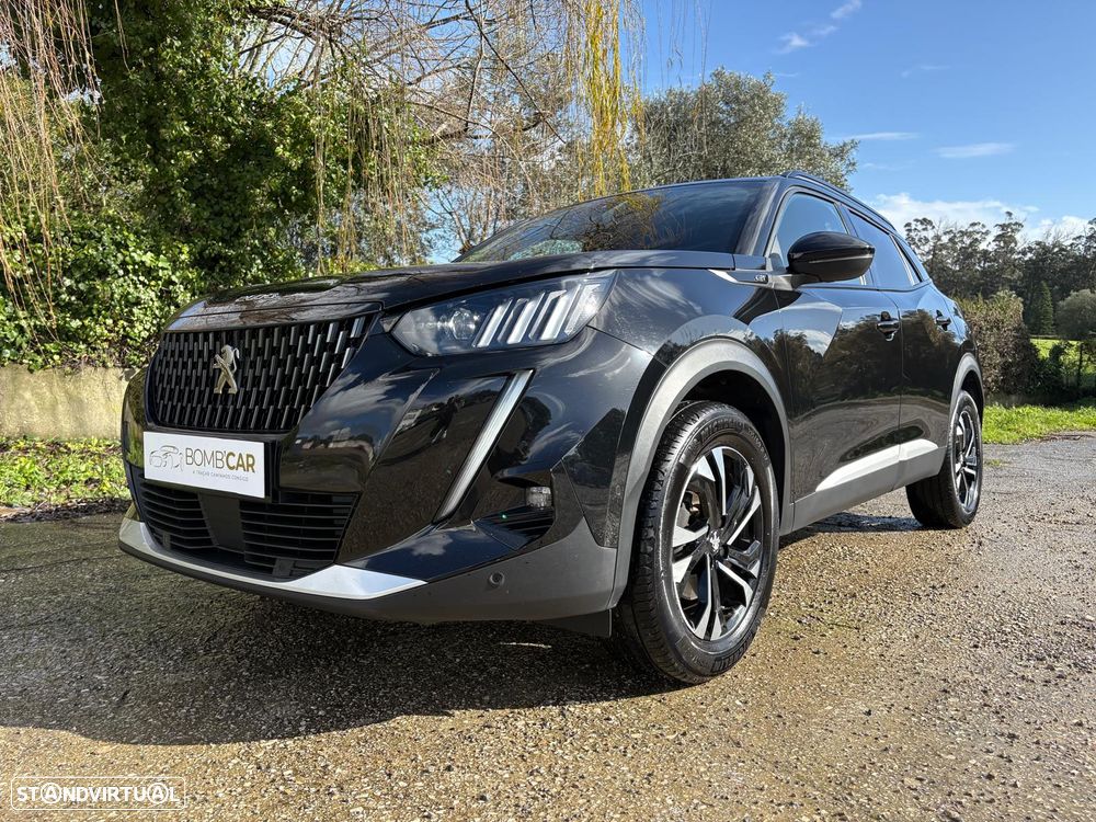 Peugeot 2008 BlueHDi 130 EAT8 GT - 3