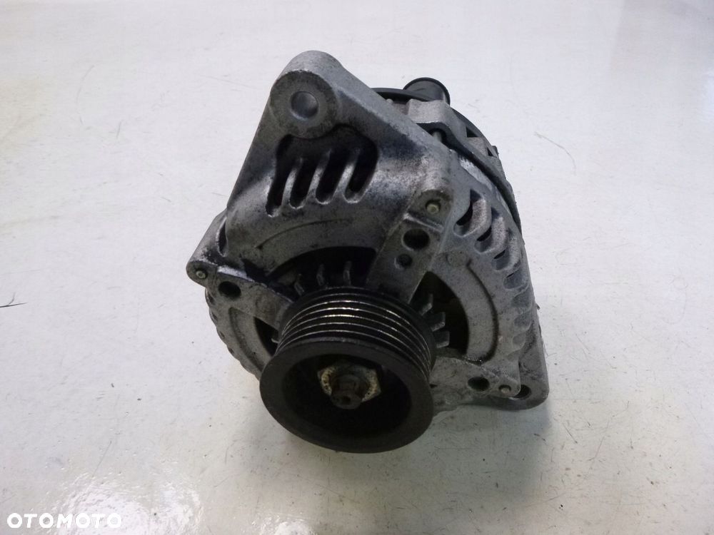 JAGUAR XK X150 4.2 ALTERNATOR BEZ KOMPRESORA - 2