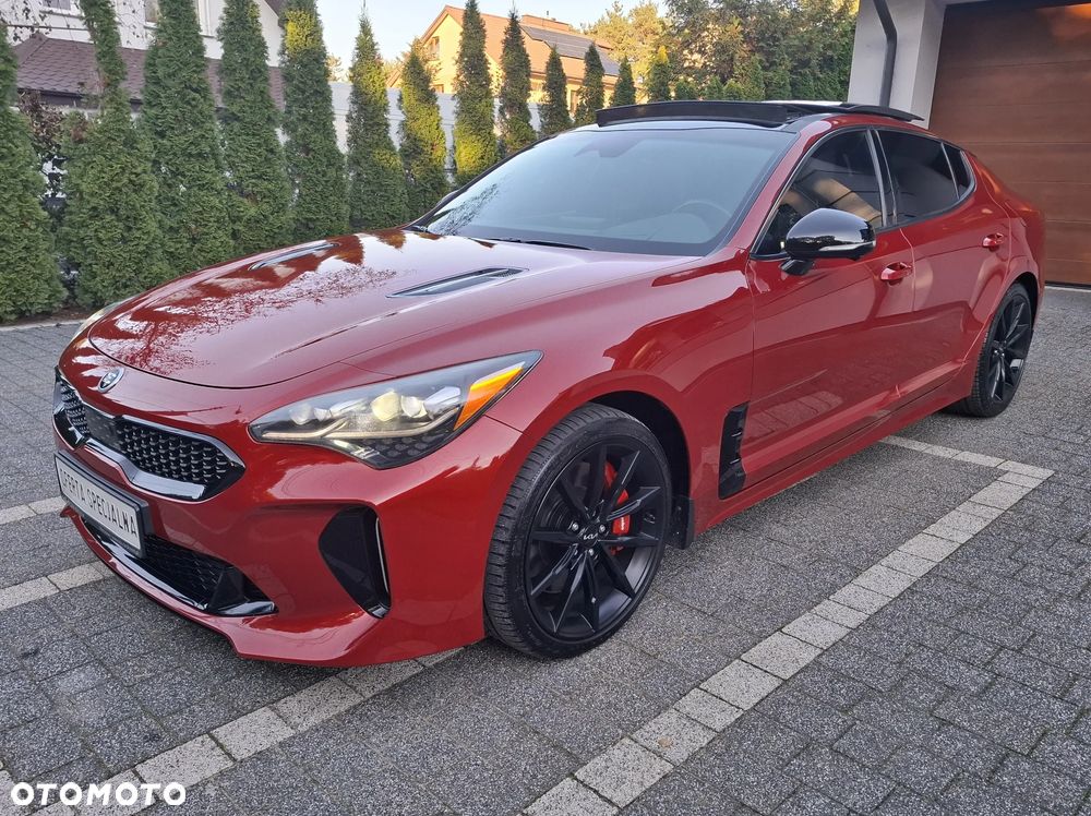 Kia Stinger - 3
