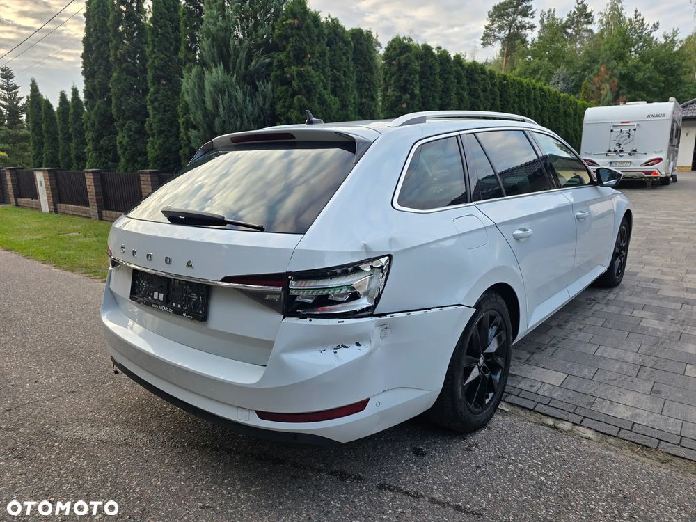 Skoda Superb 1.4 TSI DSG Sportline - 4