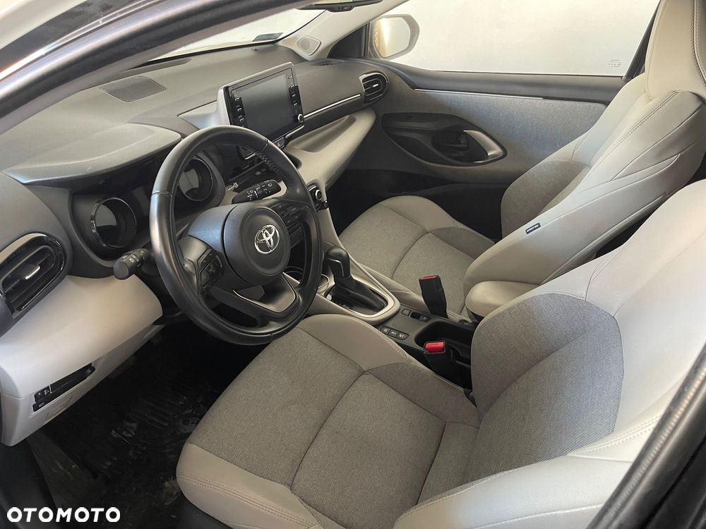 Toyota Yaris Hybrid 1.5 Selection Elegant - 7