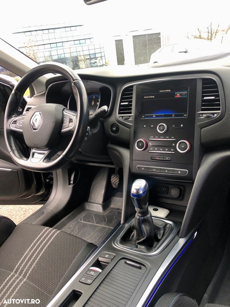 Renault Megane Sport Tourer 1.5 dCi GT Line - 16