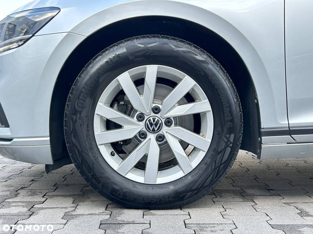 Volkswagen Passat 1.5 TSI EVO Essence DSG - 35