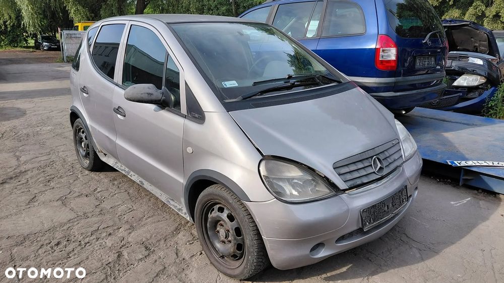 Na części: Mercedes-Benz A 170 CDI Rok 2000 Pojemność 1689 Moc 66 kw Diesel - 1