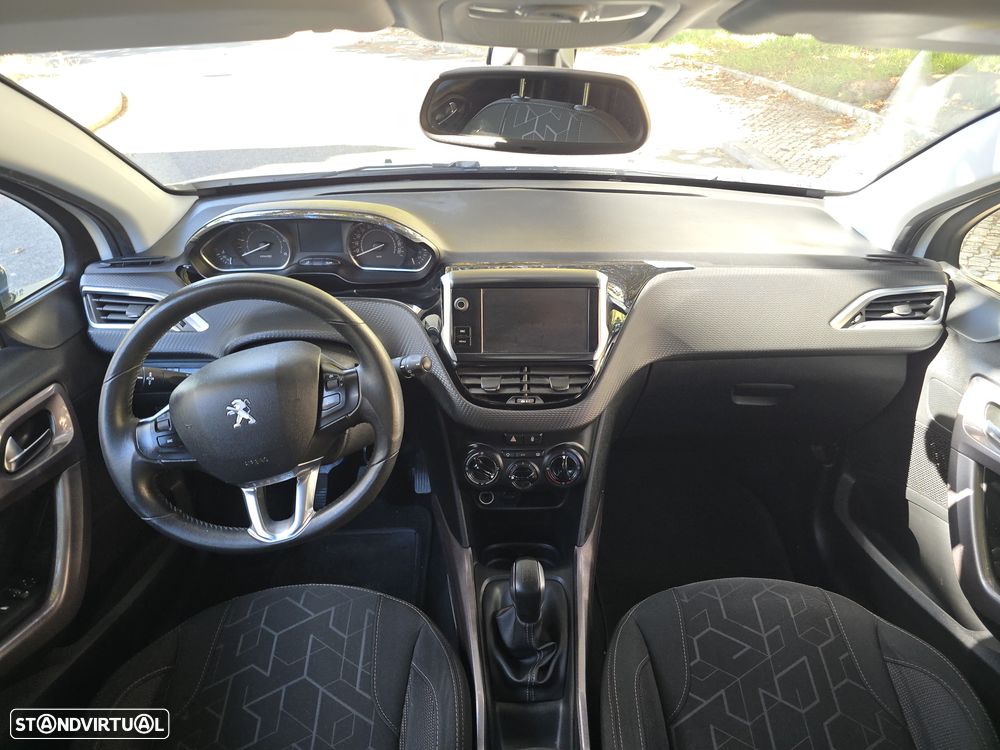 Peugeot 2008 - 16