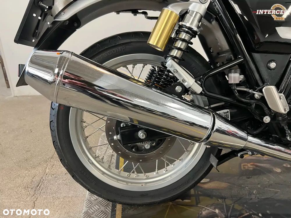 Royal Enfield Interceptor - 14