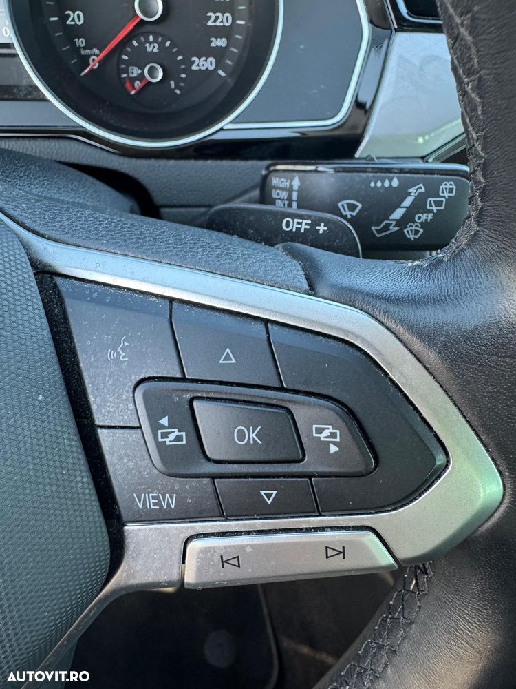 Volkswagen Passat 2.0 TDI SCR DSG Business - 18