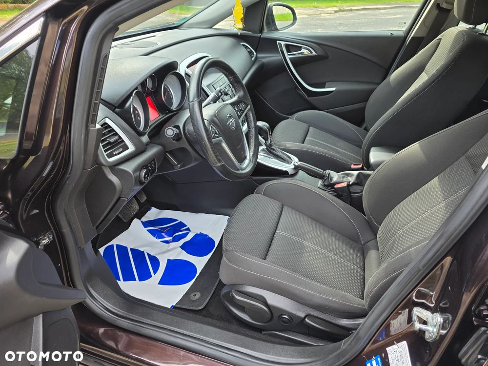 Opel Astra - 11