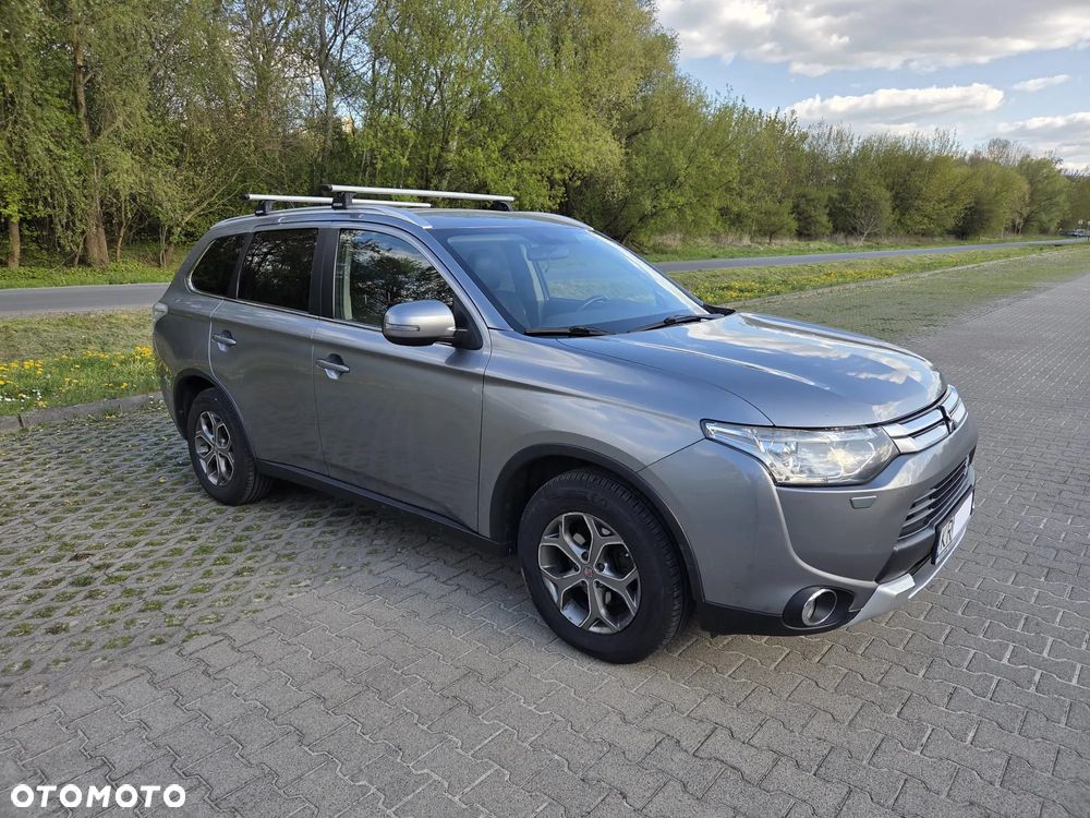 Mitsubishi Outlander 2.2 DID Intense + 4WD - 1