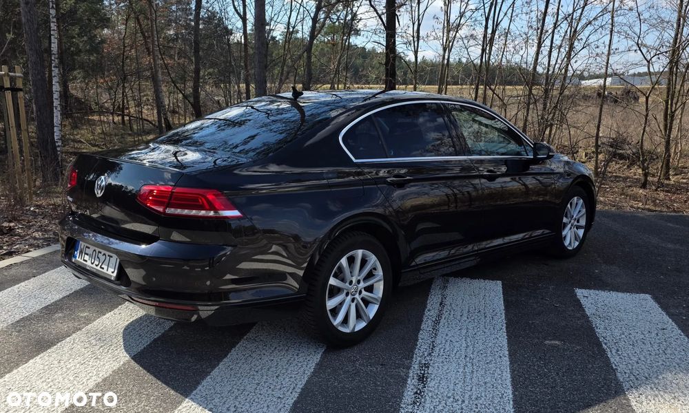 Volkswagen Passat - 5