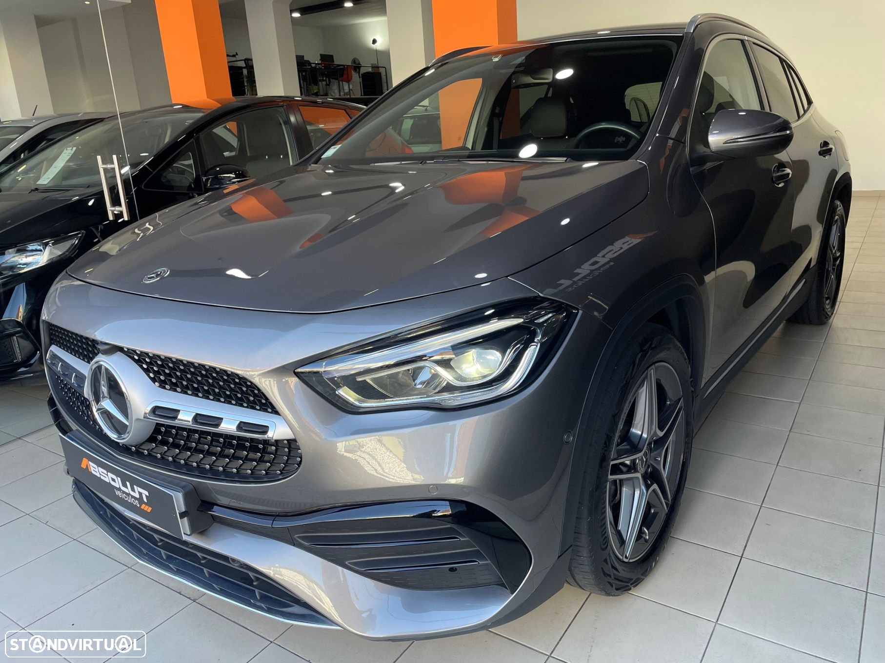 Mercedes-Benz GLA 180 d AMG Line - 3