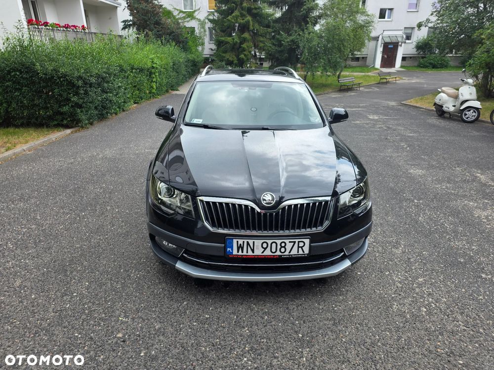 Skoda Superb 3.6 FSI 4x4 Platinum Outdoor DSG - 2