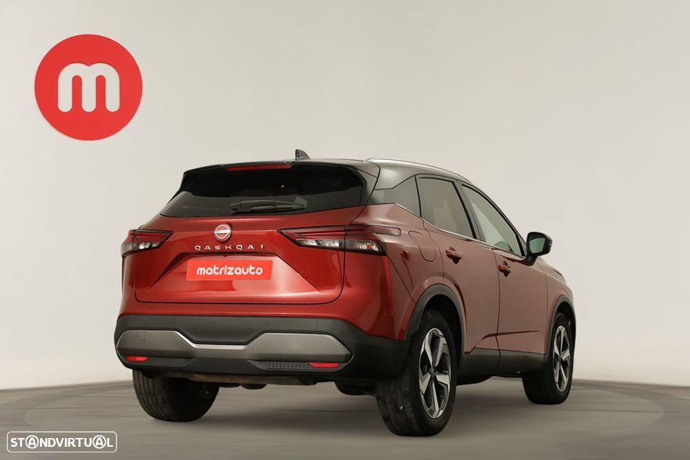 Nissan Qashqai 1.3 DIG-T N-Connecta LED Xtronic - 4