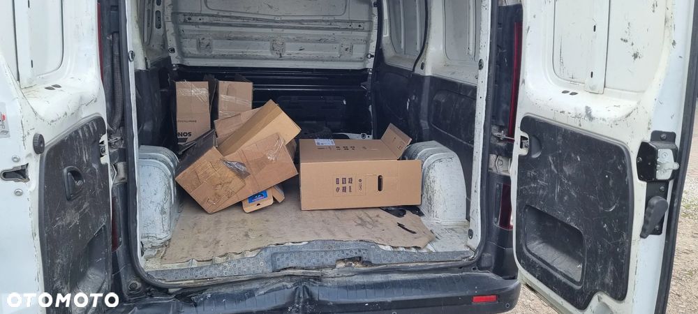Renault Trafic - 9