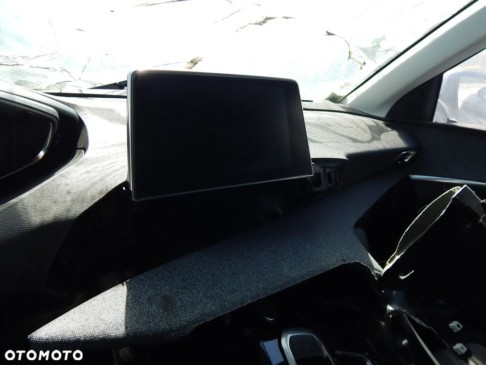 Peugeot 3008 PureTech 130 Stop & Start GPF EAT8 Allure Business-Paket - 19