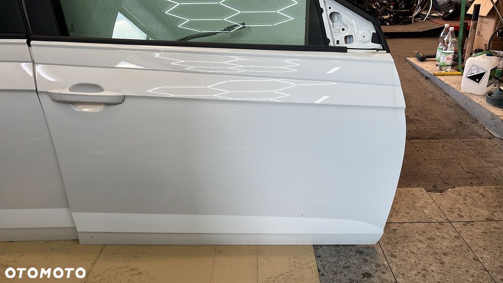 DRZWI PRAWY PRZÓD VOLKSWAGEN POLO 2G