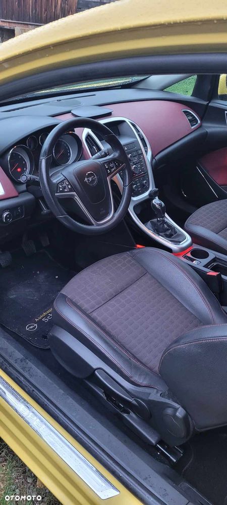 Opel Astra - 13