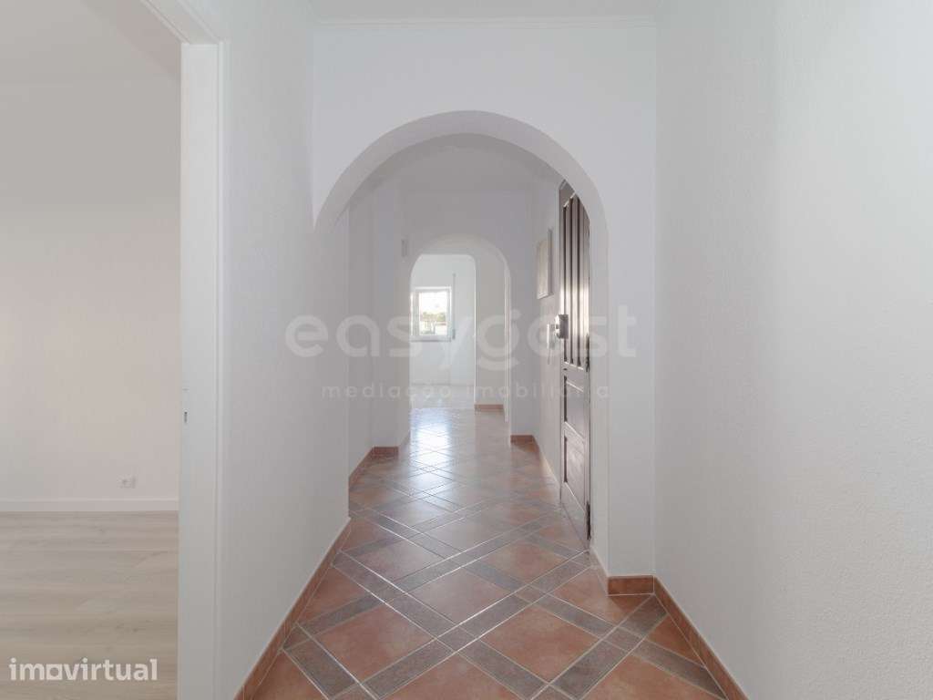 Apartamento T4 na Cruz de Pau - Grande imagem: 3/17
