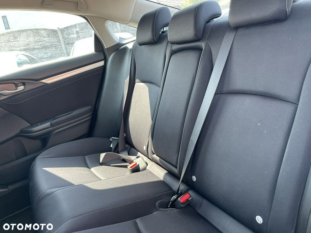 Honda Civic 1.5 i-VTEC Turbo Sport - 9