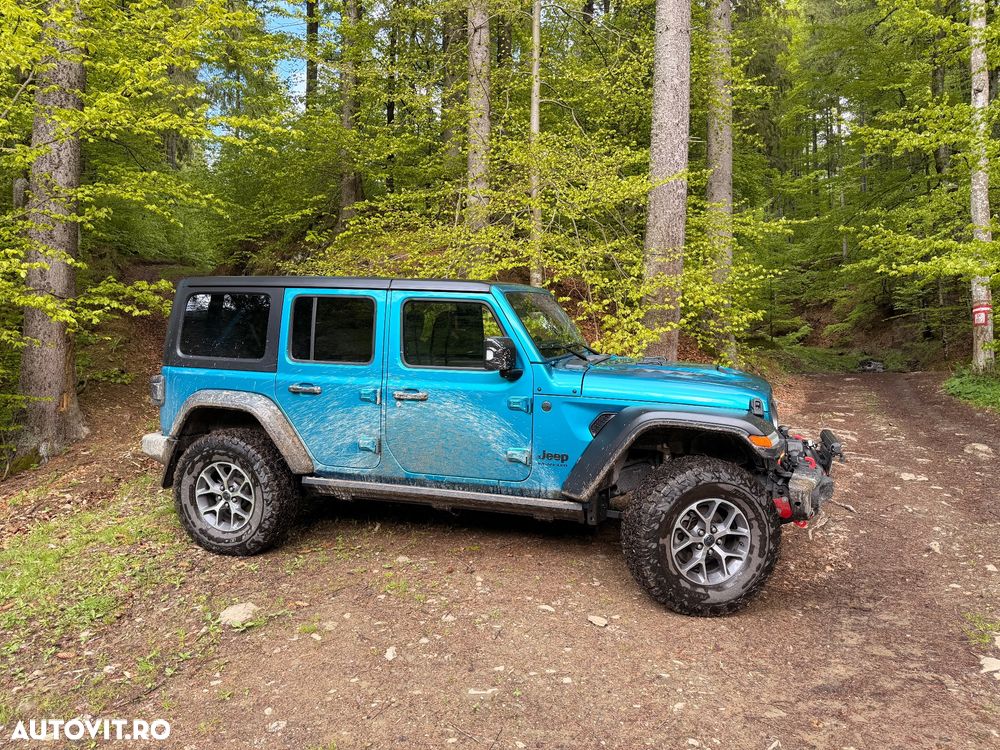 Jeep Wrangler - 2