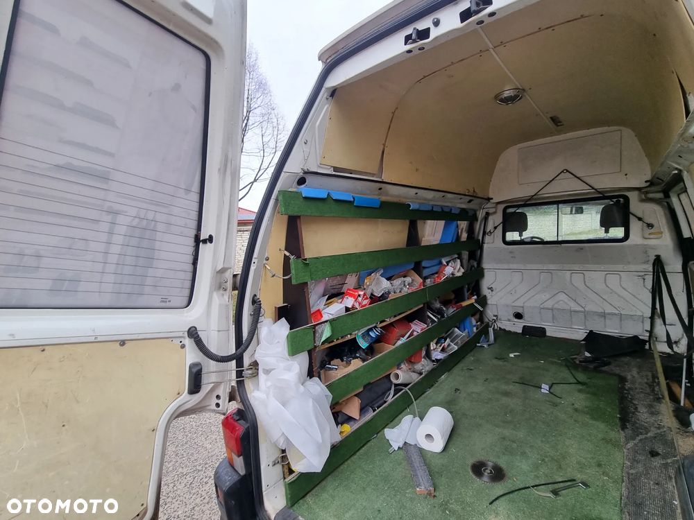 Volkswagen T4 - 12