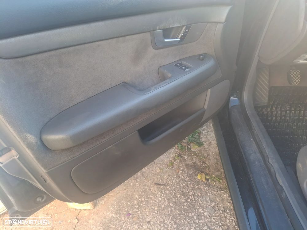 Audi A4 Avant 1.9 TDI - 8