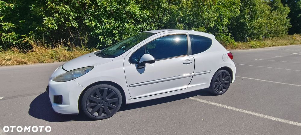 Peugeot 207 1.4 HDi Presence - 7