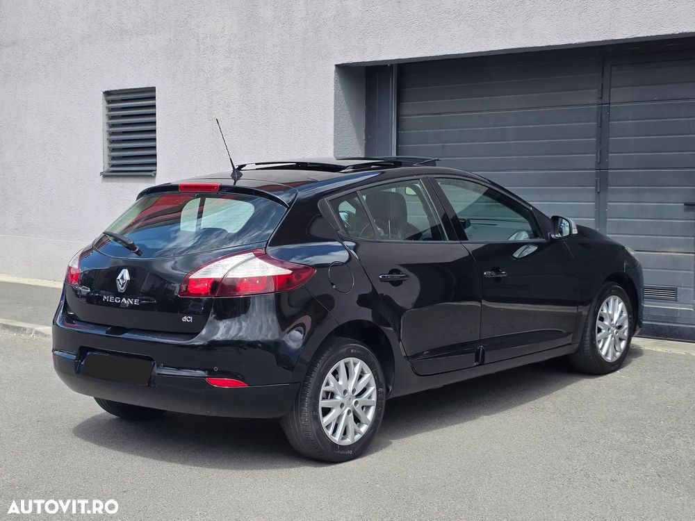 Renault Megane ENERGY dCi 110 Start & Stop Paris Business - 14