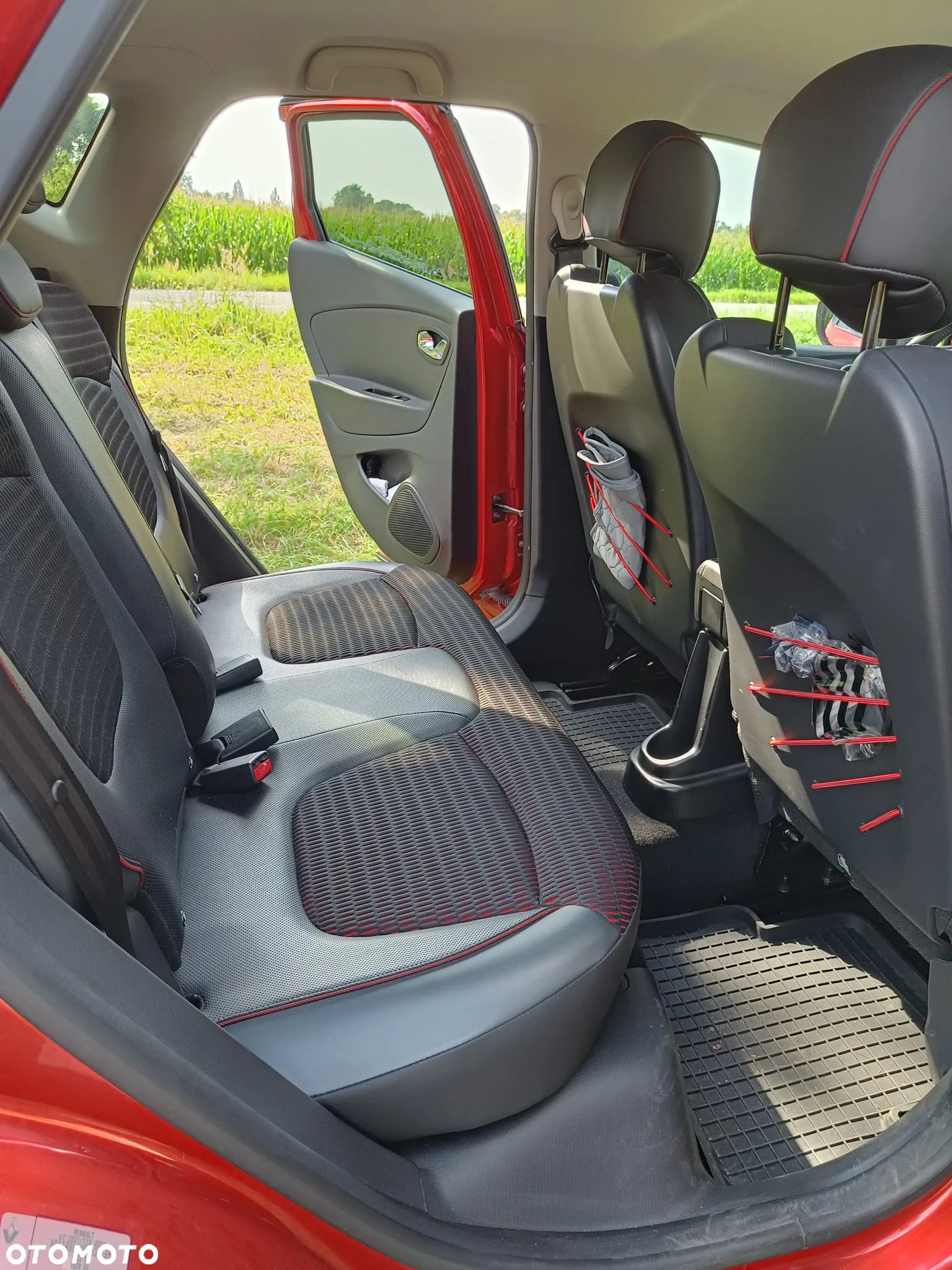 Renault Captur 1.2 TCe Intens EDC - 24