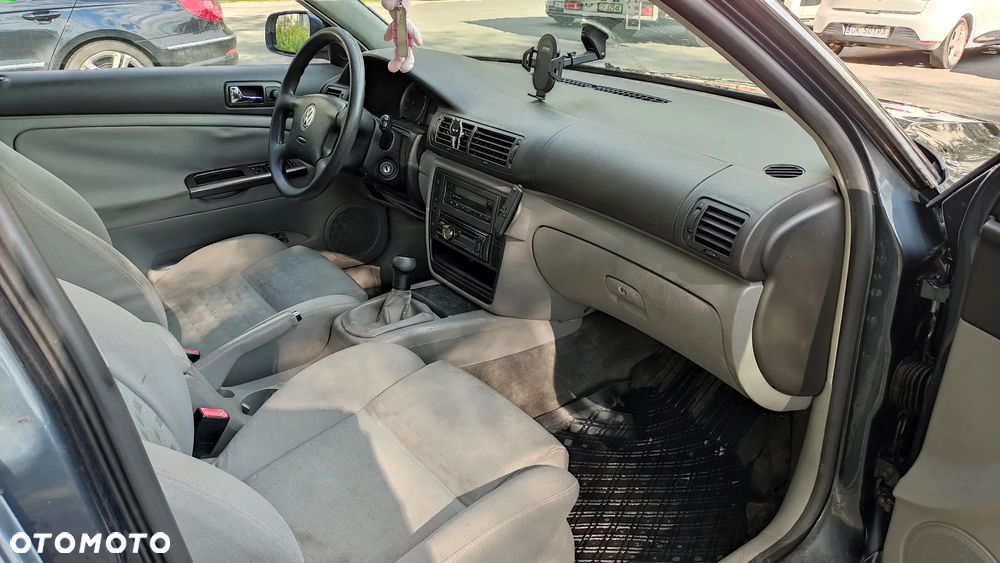 Volkswagen Passat 1.9 TDI - 10