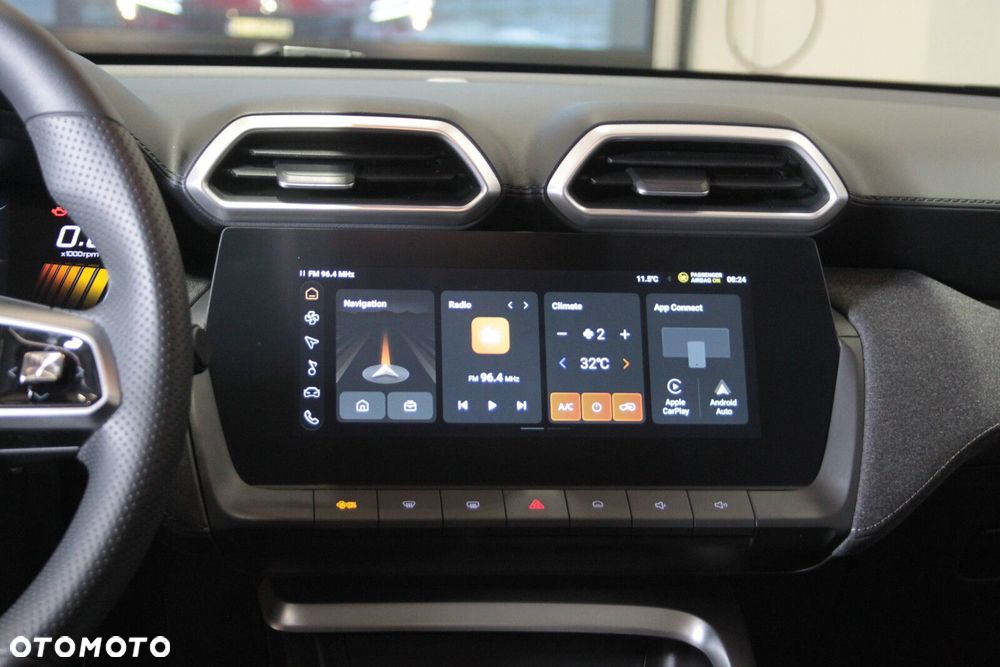 MG ZS Hybrid+ - 30