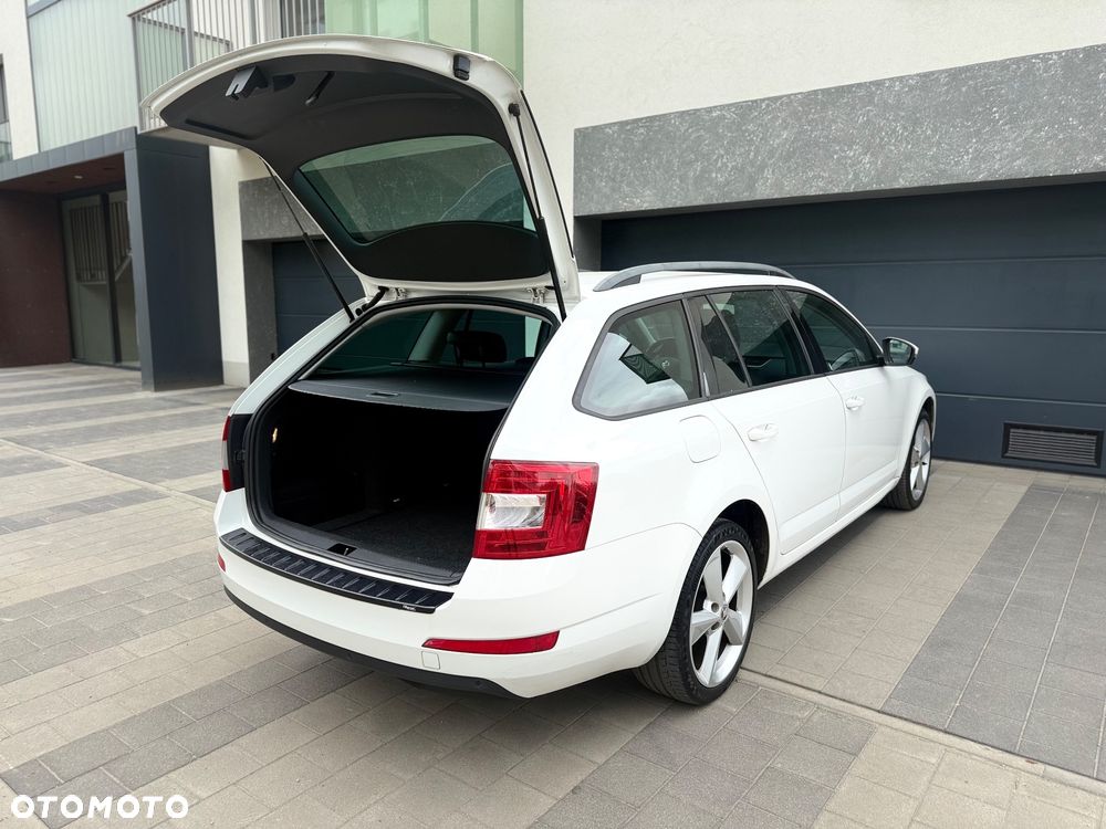 Skoda Octavia - 30