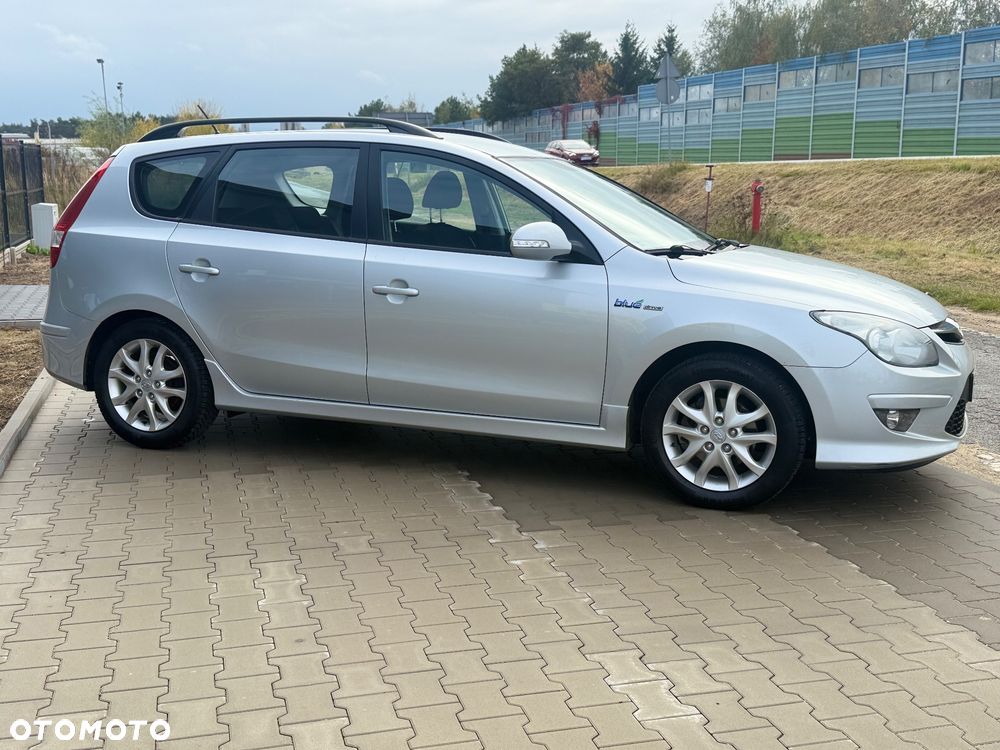 Hyundai i30 1.6 blue Comfort - 14