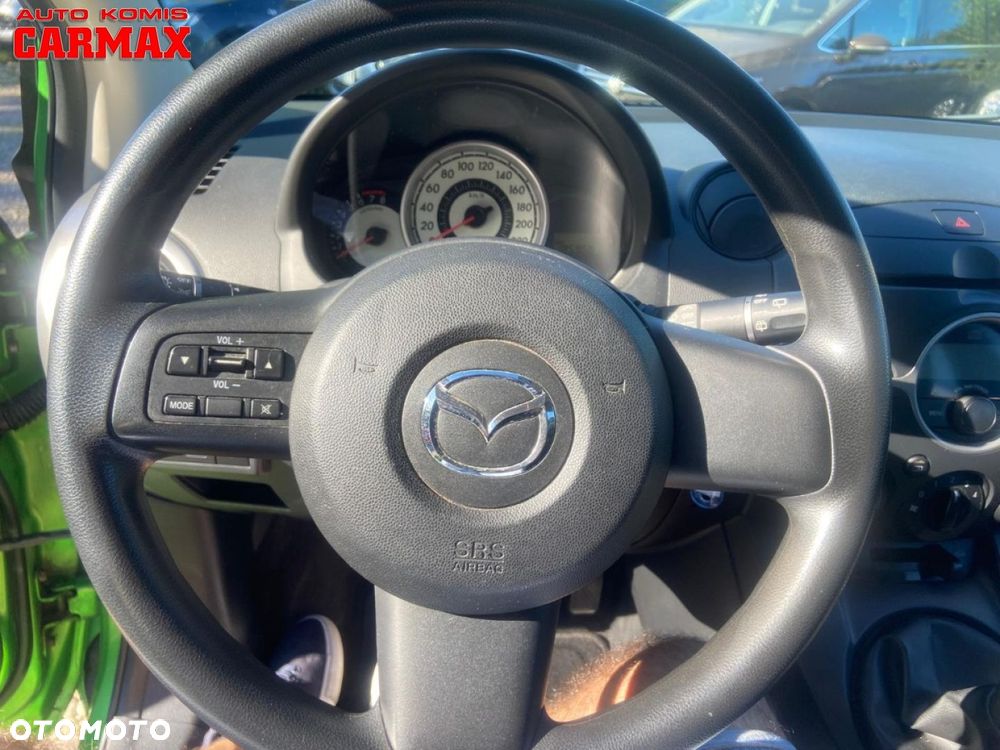 Mazda 2 - 13