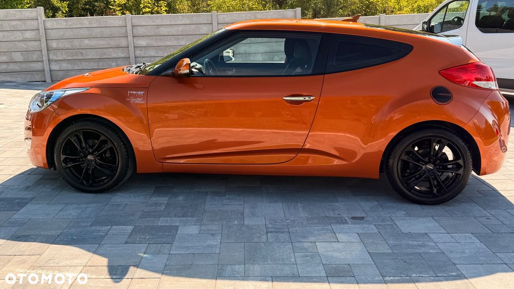 Hyundai Veloster 1.6 GDI Premium - 31