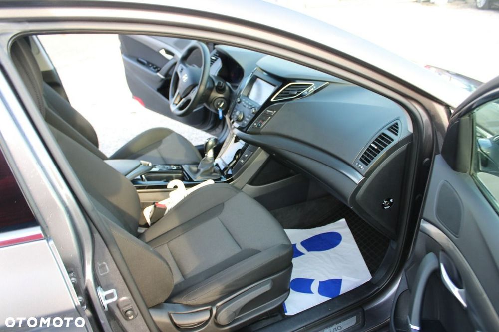 Hyundai i40 - 35