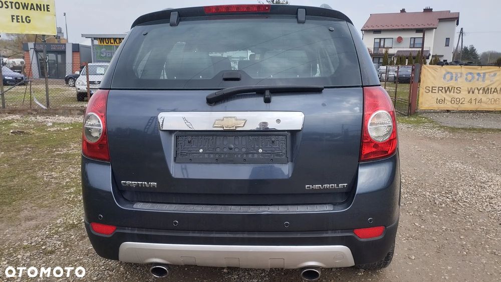 Chevrolet Captiva 2.0 4WD 7 Sitzer Automatik LT Exclusive - 12