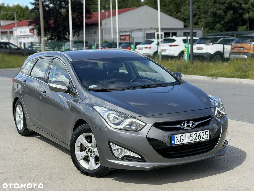 Hyundai i40 Kombi blue 1.7 CRDi Family - 13