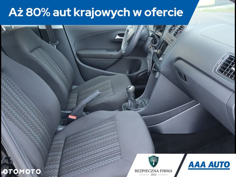 Volkswagen Polo - 10